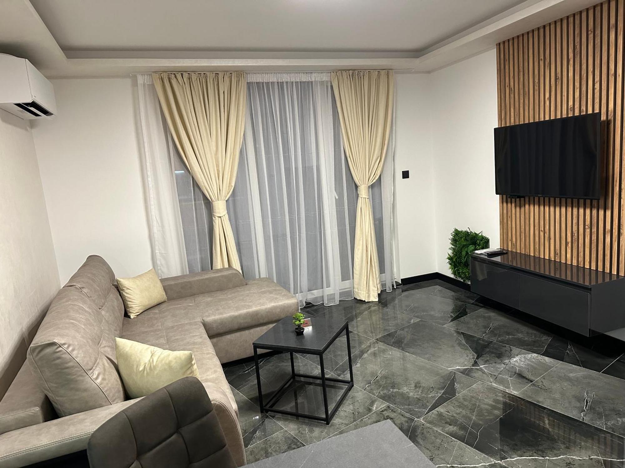 Ka Apartment Luxury 1 Kazanlak Exterior photo